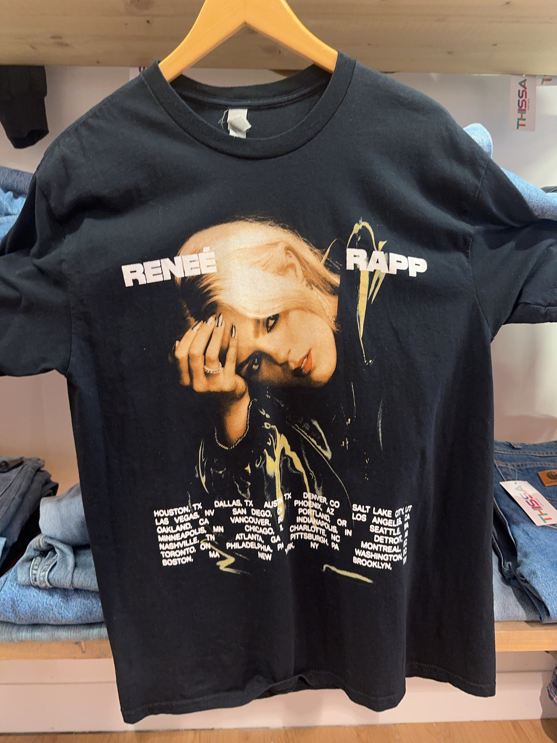 L - Renée Rapp Band T-shirt