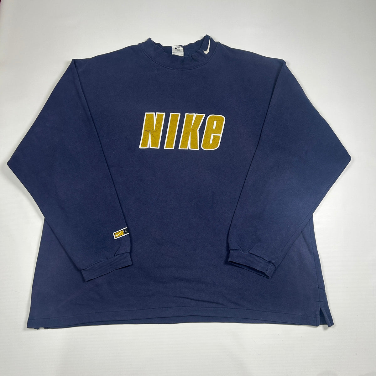 XXL - Vintage 2000's Nike Sweatshirt
