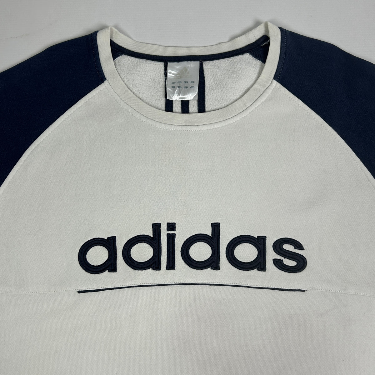 XL - Vintage 2000's Adidas Sweatshirt