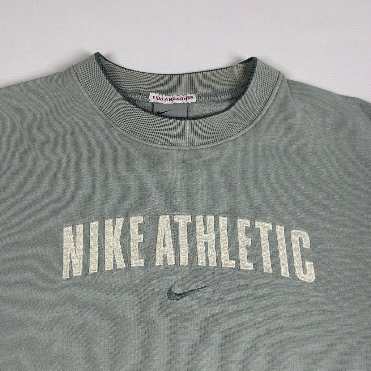XS - Vintage 2000's Nike Sweatshirt