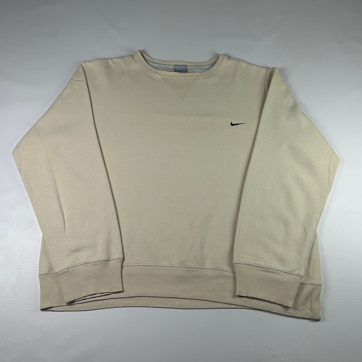 L - Vintage 2000's Nike Sweatshirt