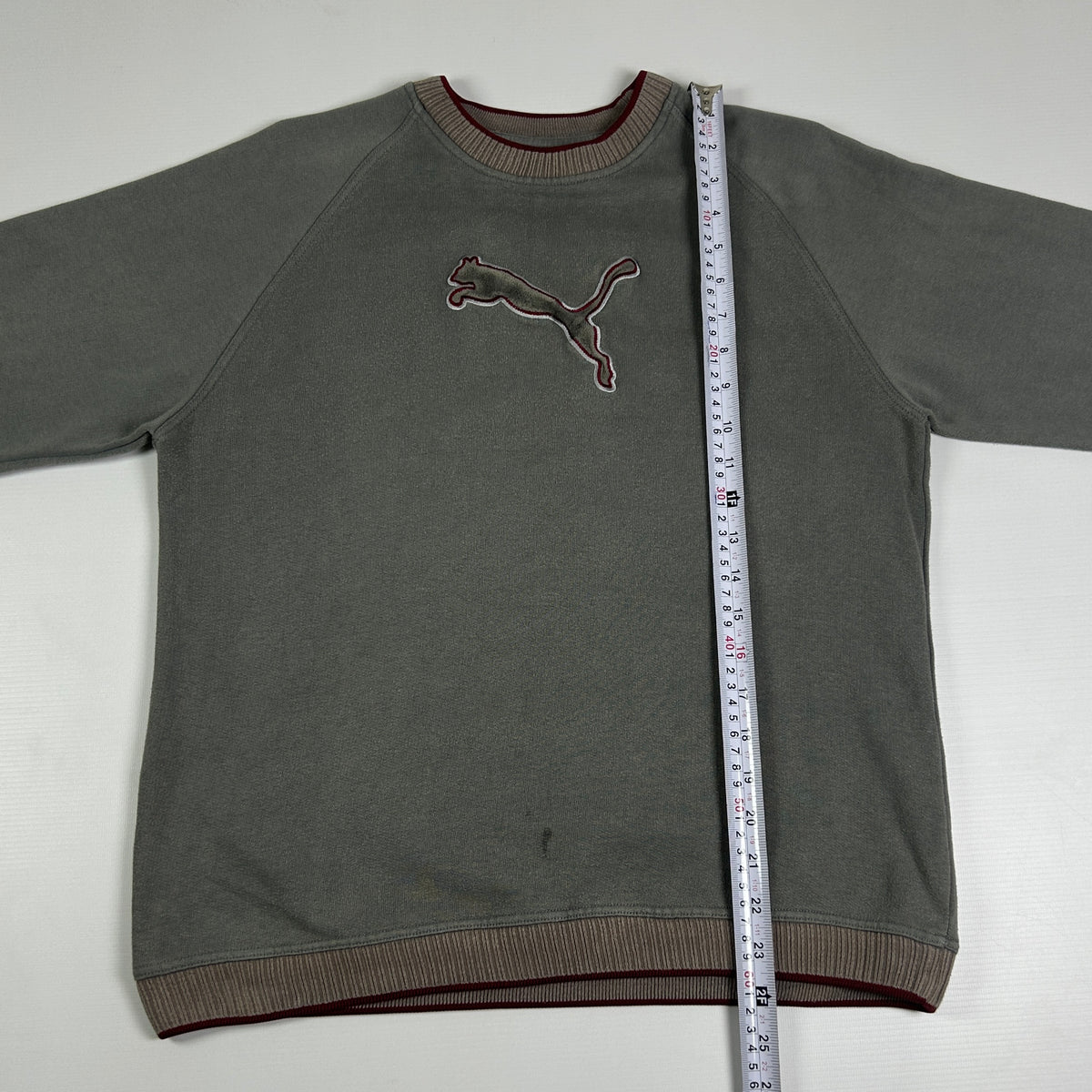 XS - Vintage 2000's Puma Sweatshirt