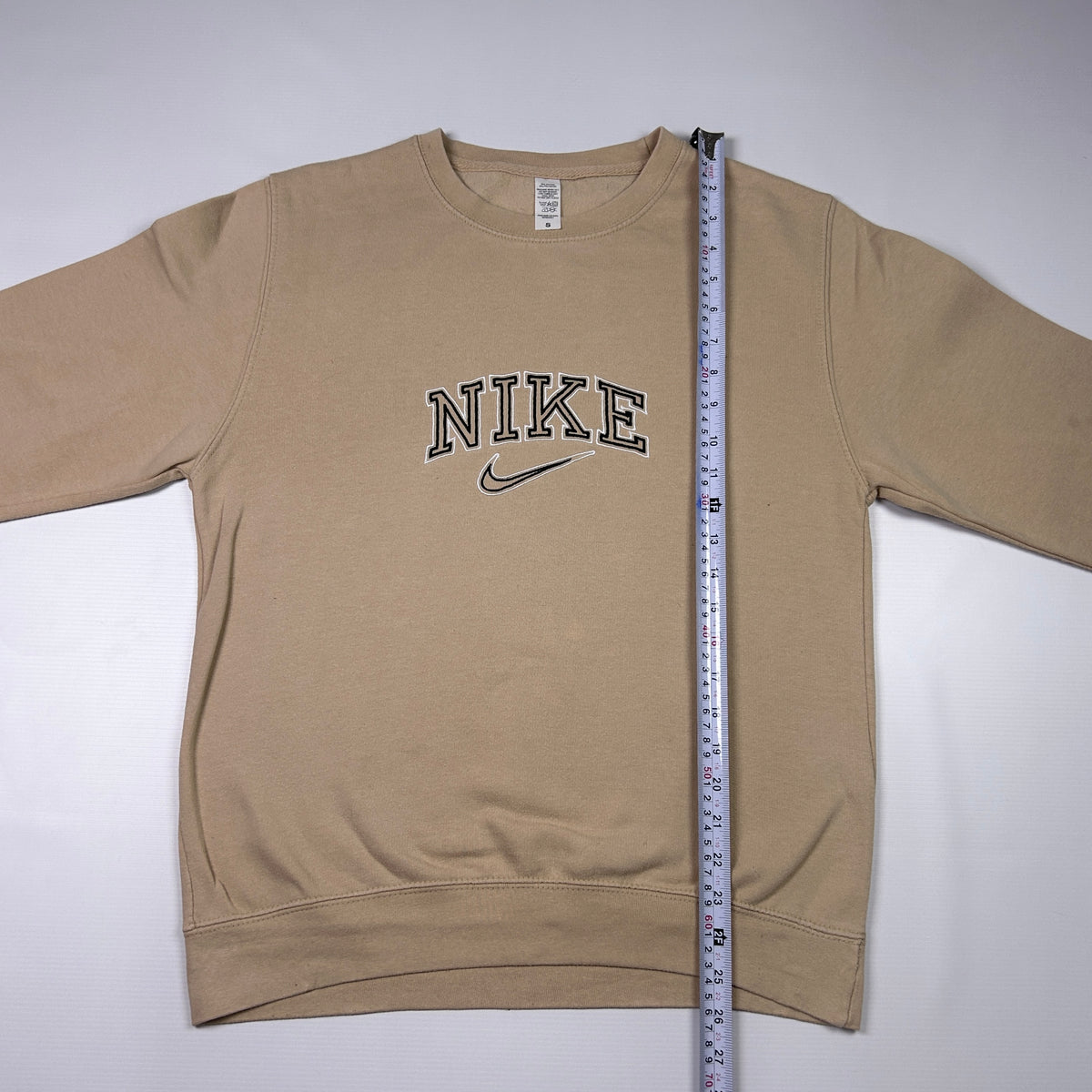 S - Nike 2000's Tan Embroidered Crewneck Sweatshirt