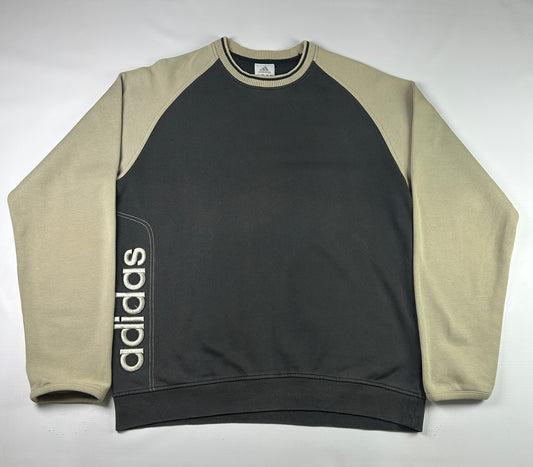 M - Vintage 2000's Adidas Sweatshirt