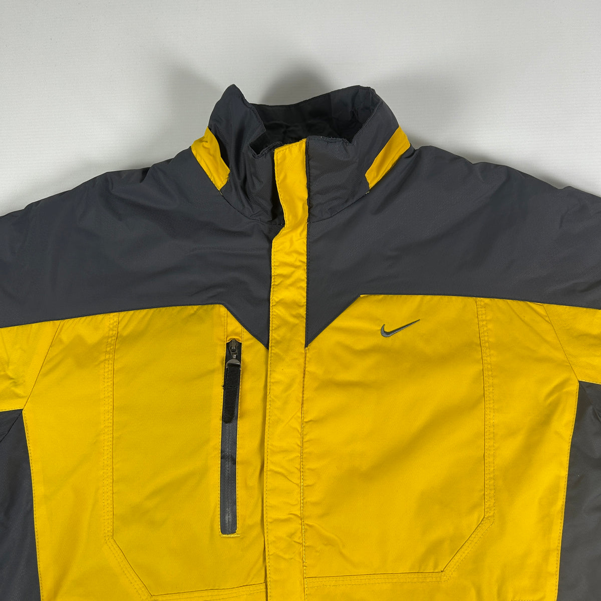 L - Nike Jacket