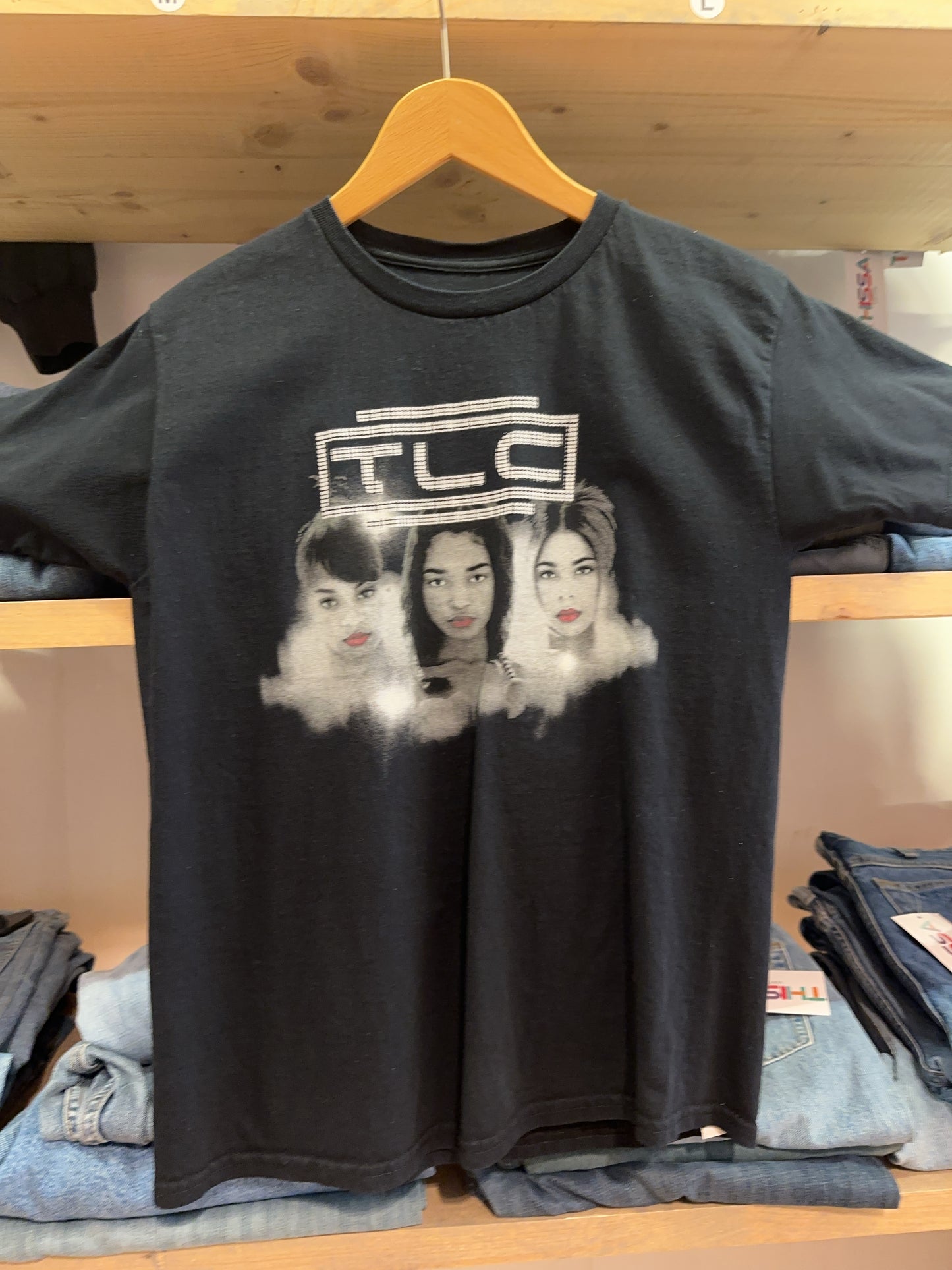 L - TLC Band T-shirt