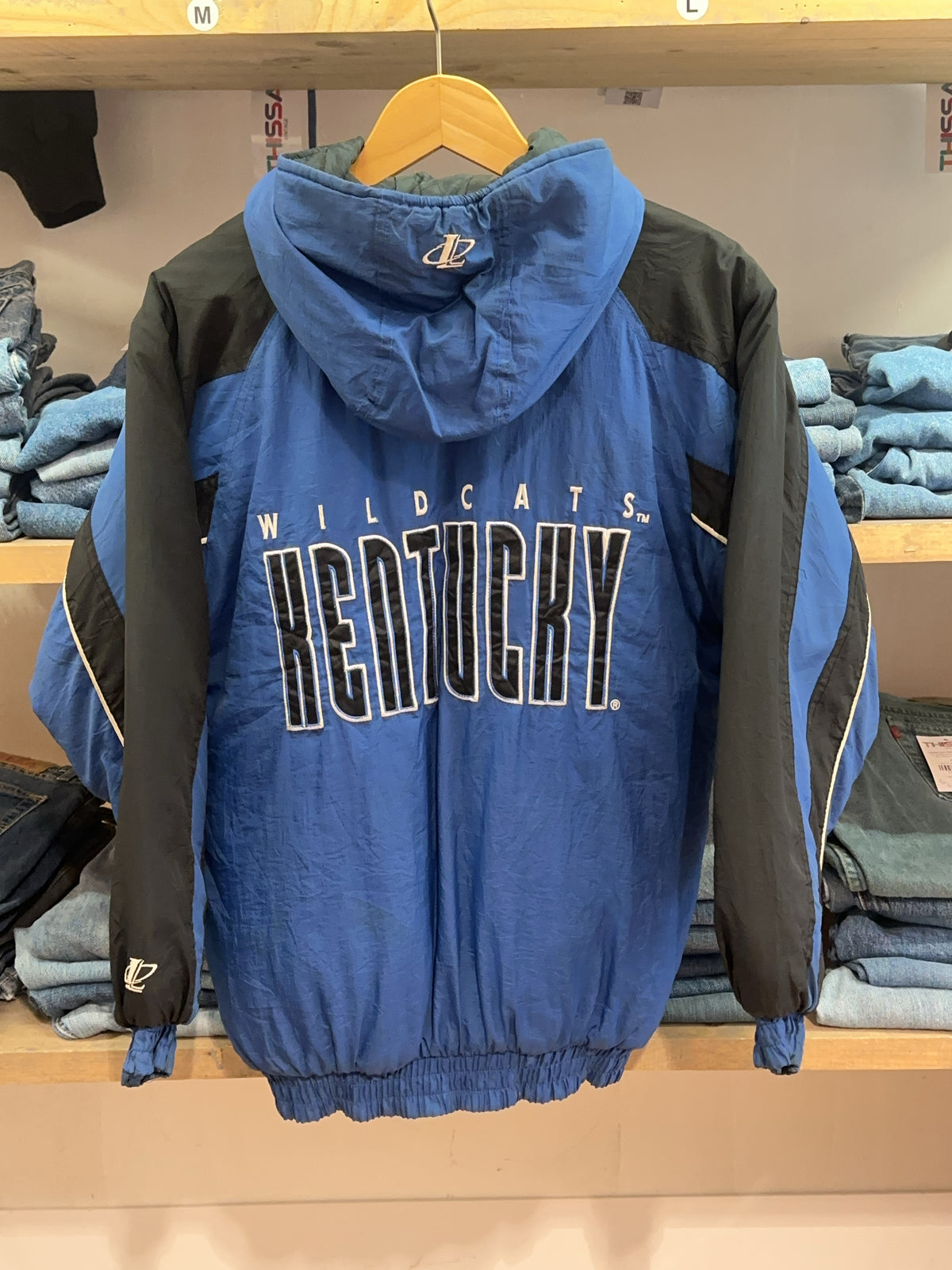 XS - 1990's American Sports Wildcats Kentucy Jacket