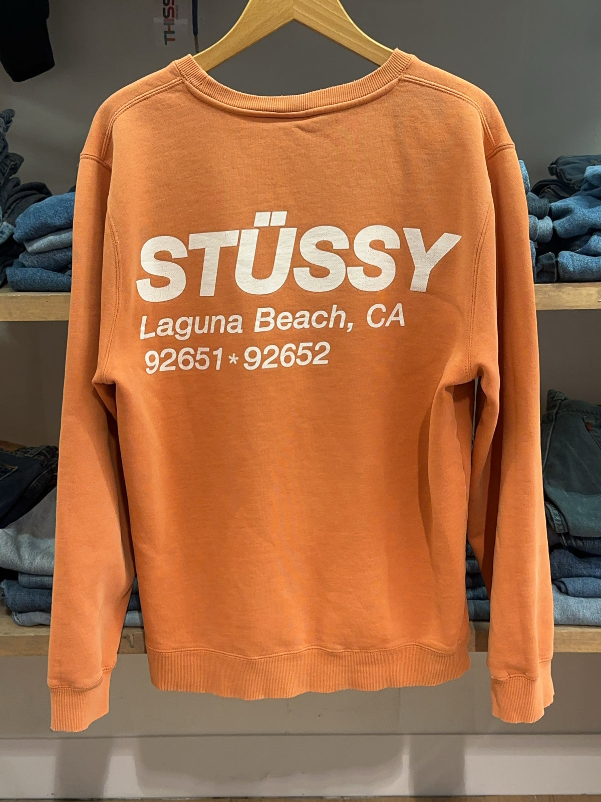 L - Stüssy Sweatshirt Laguna beach CA
