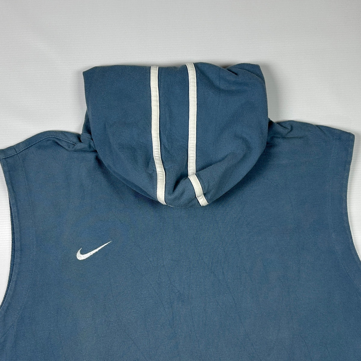 XL - Vintage 2000's Nike Sleeveless Nike Dri-FIT kangaroo pocket Training Hoodie
