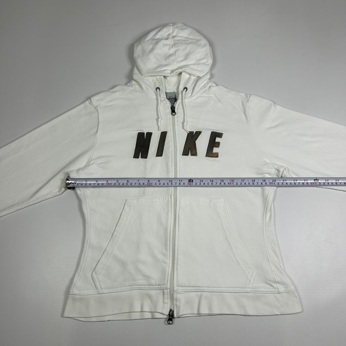 L - Vintage 2010's Nike Hoodie