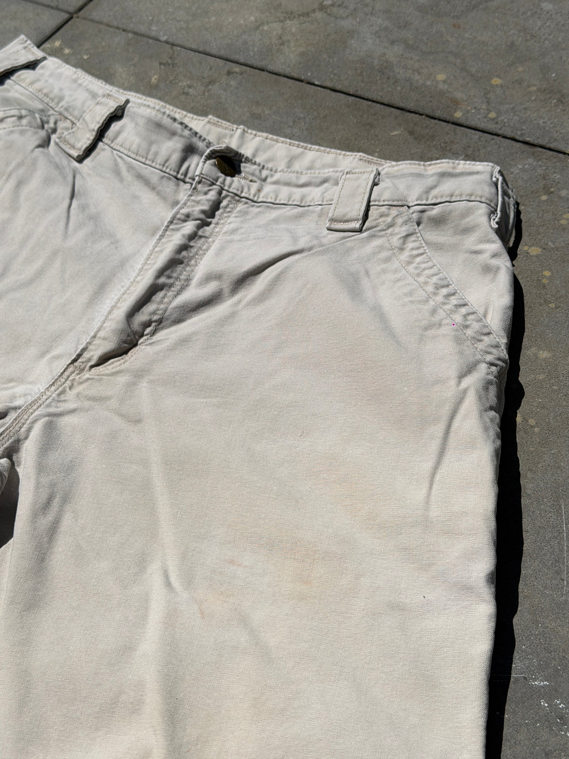 36 - Carhartt B147 TAN Shorts