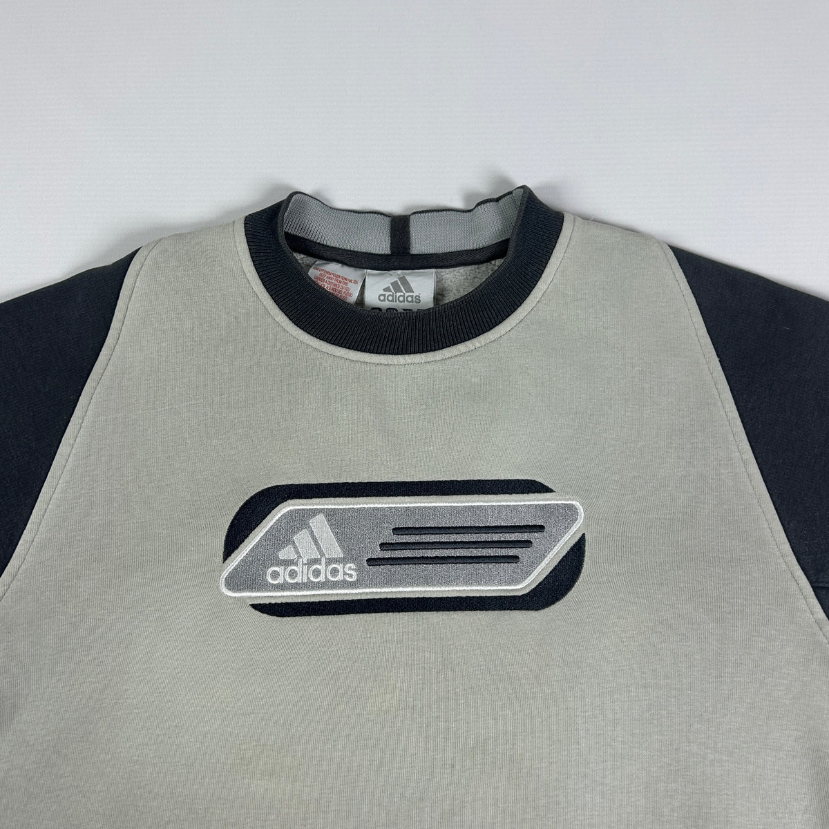 XS - Vintage 2000's Adidas Sweatshirt