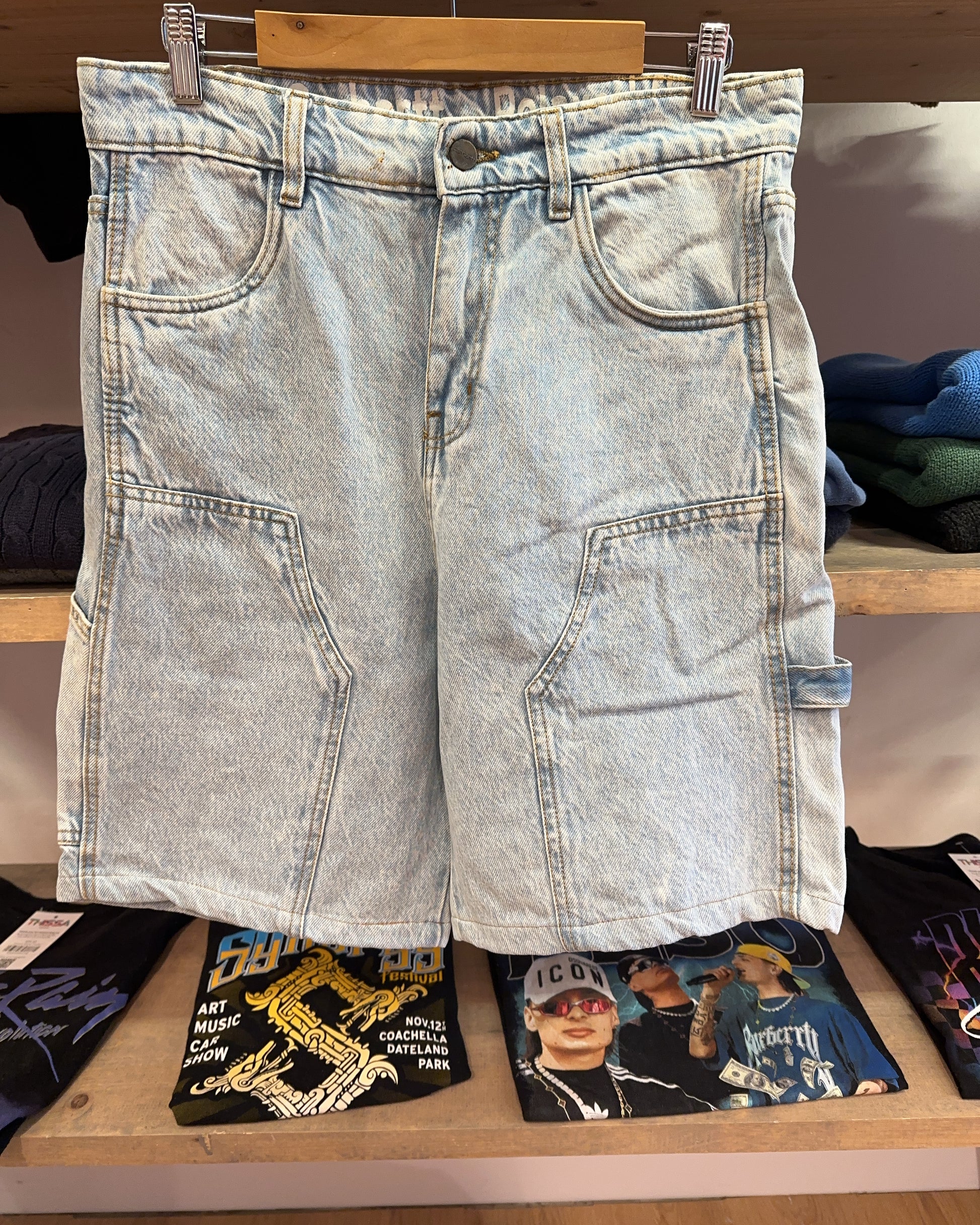 32 - Carhartt Jeans Shorts
