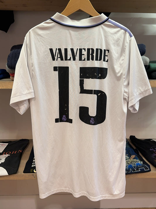 2022-2023 Real Madrid Valverde #15 Adidas Home Football Shirt - XXL