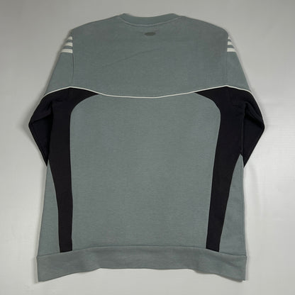 XS - Vintage 2000's Adidas Sweatshirt