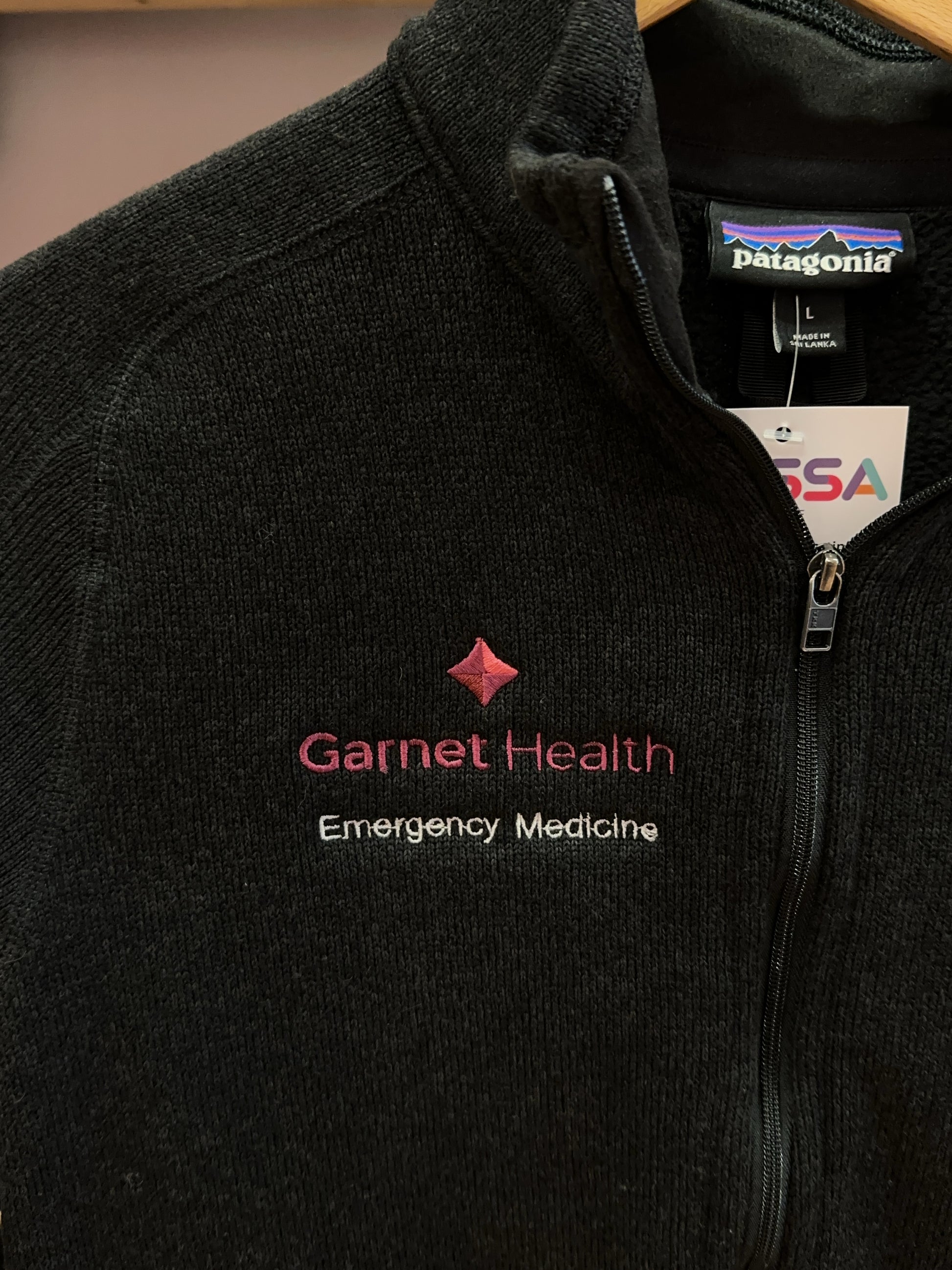 Patagonia Garnet Health Emergency Medicine Black Full-Zip Fleece Sweater Jacket - L