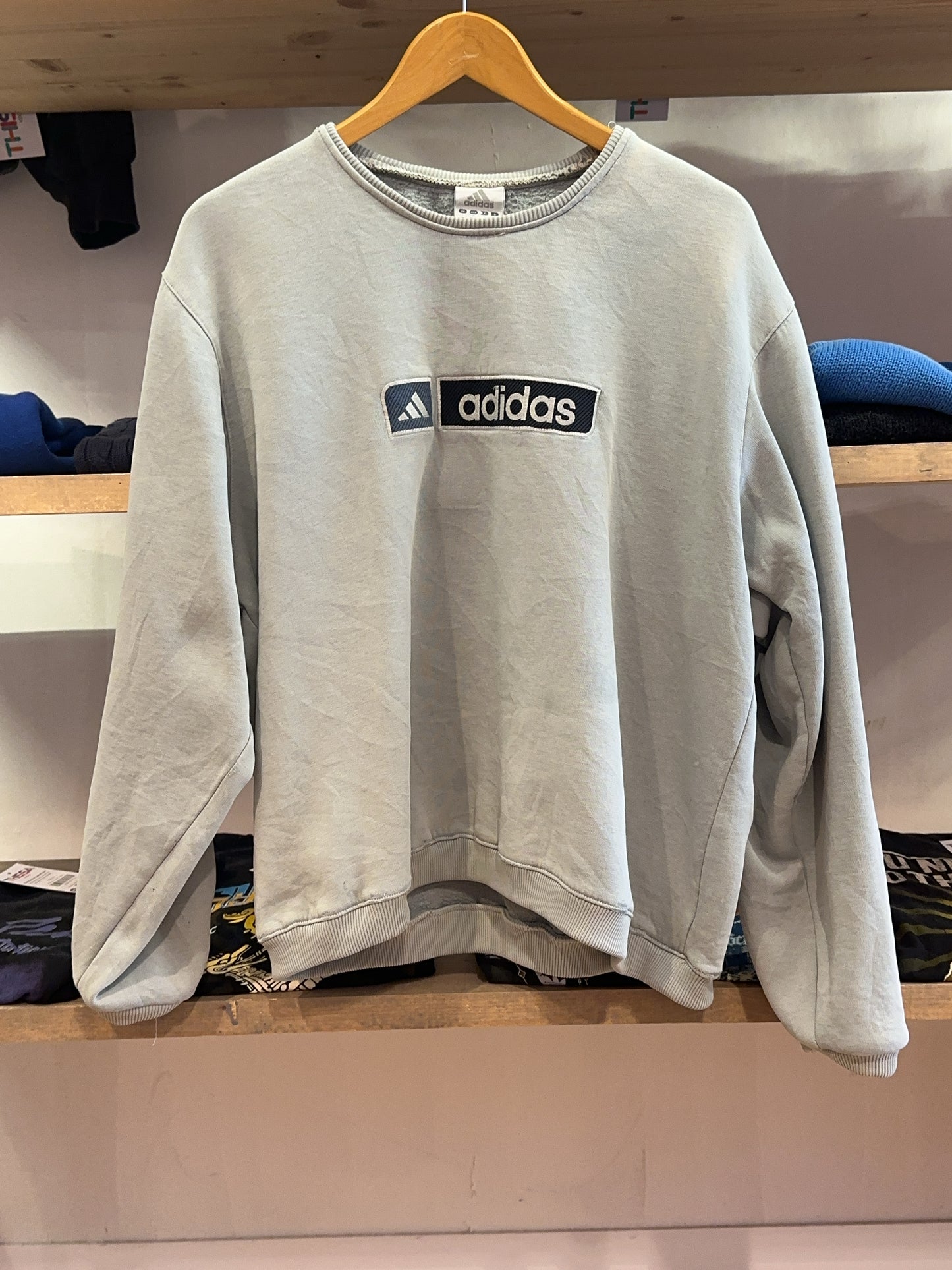 L - Vintage 2000's Adidas Sweatshirt