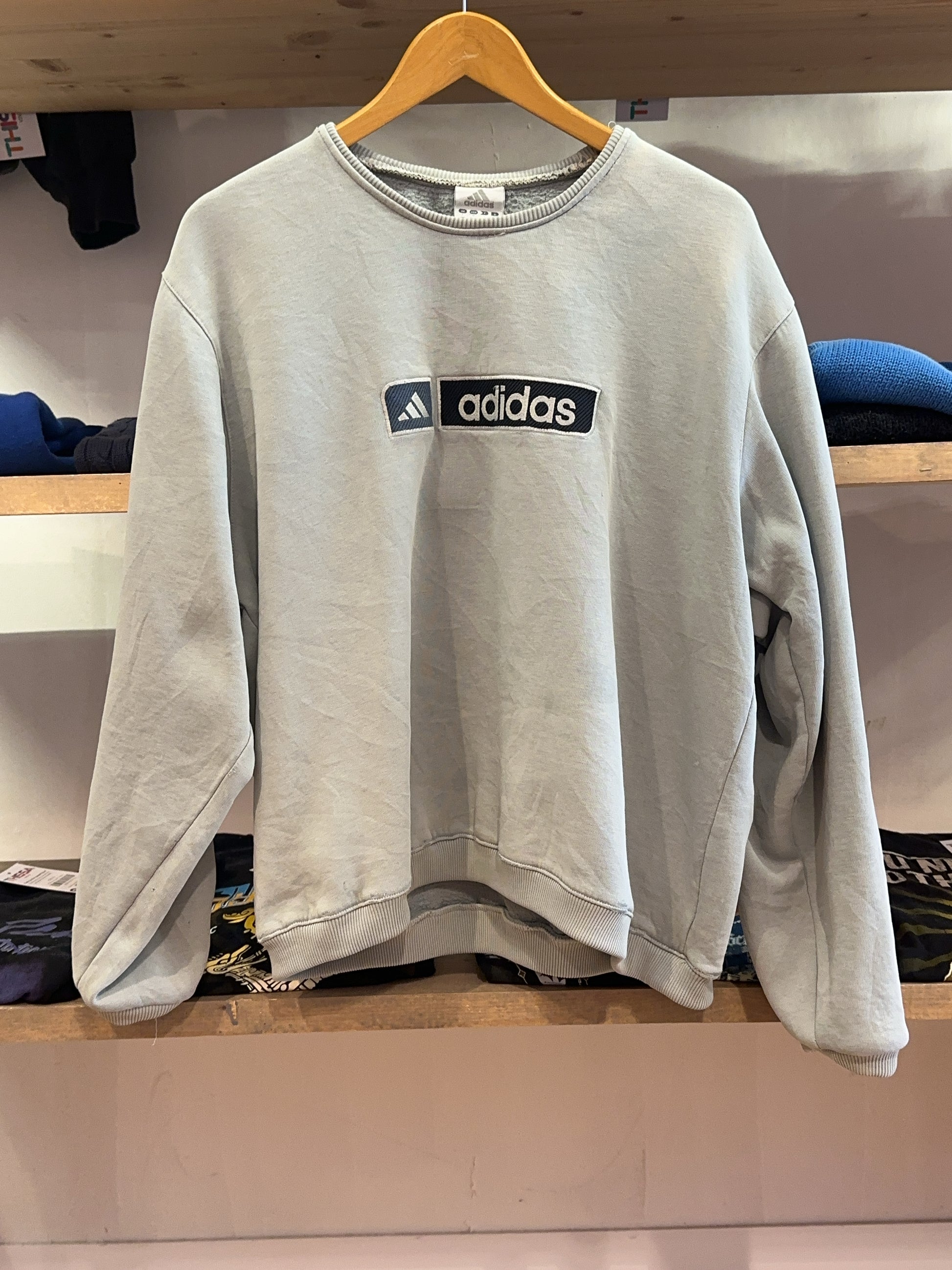 L - Vintage 2000's Adidas Sweatshirt