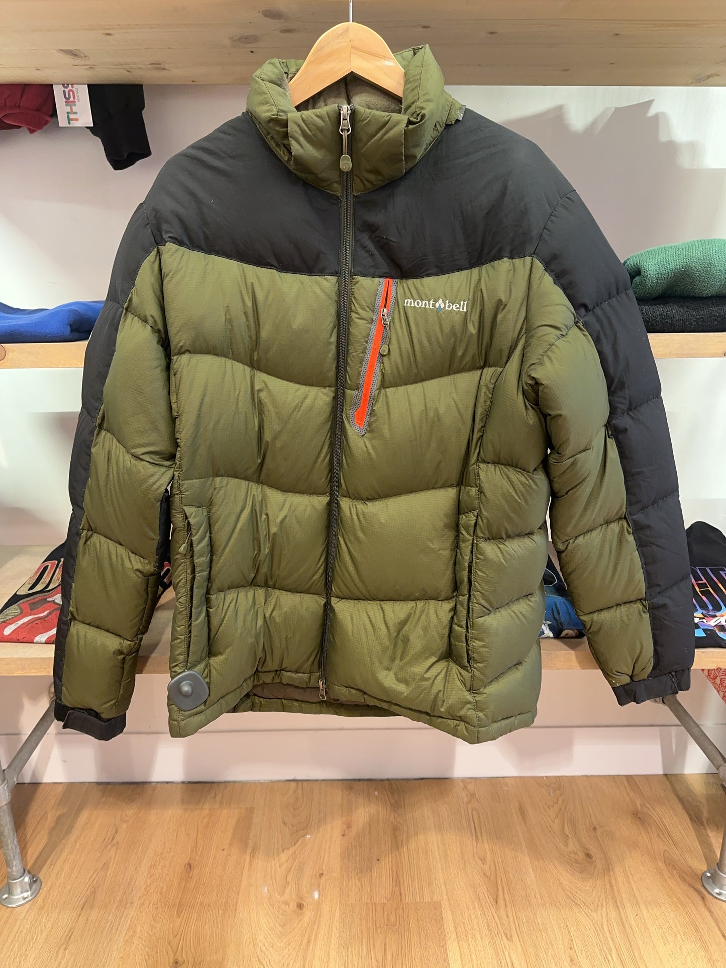 L - Vintage 2000's Mont-bell Puffer Jacket
