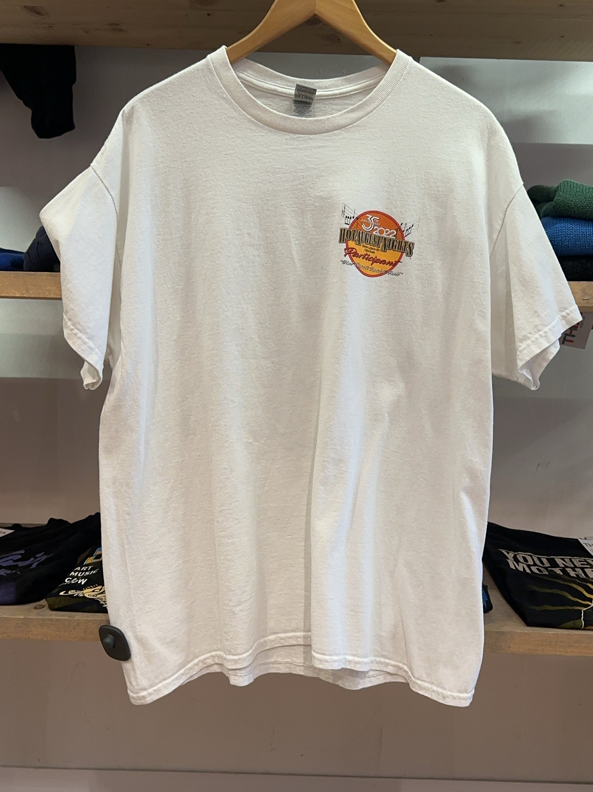 XL - Hot August Nights 2022 Vintage Car Graphic T-Shirt