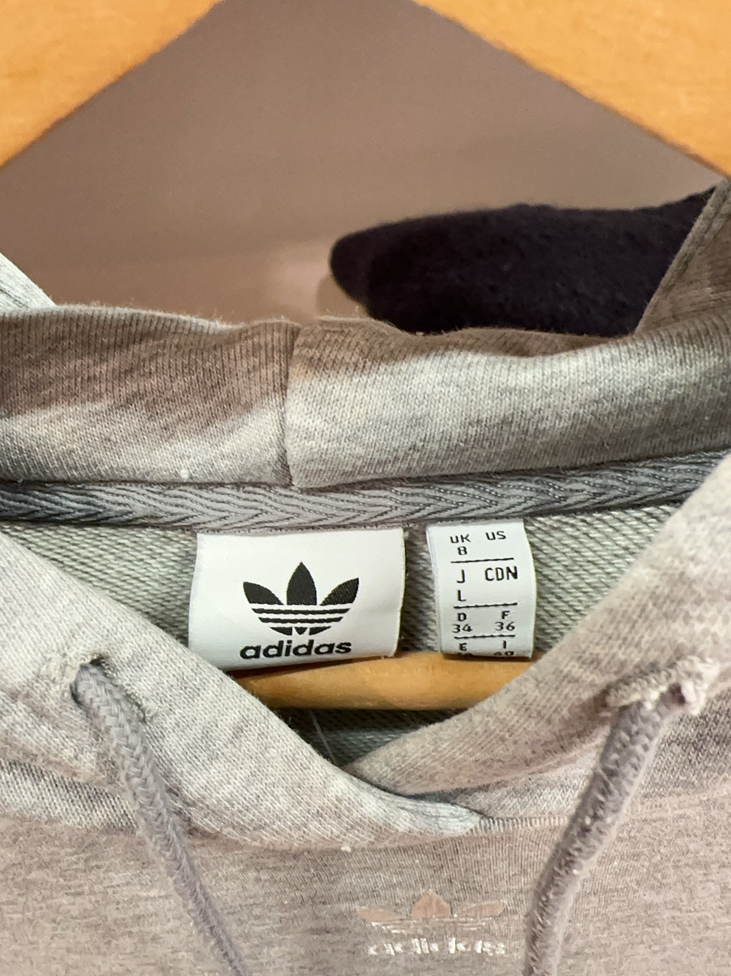 Adidas Hoodie - M