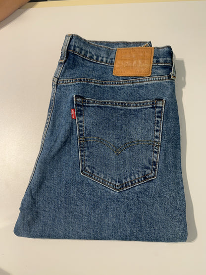 36 X 30 - Levi’s Jeans