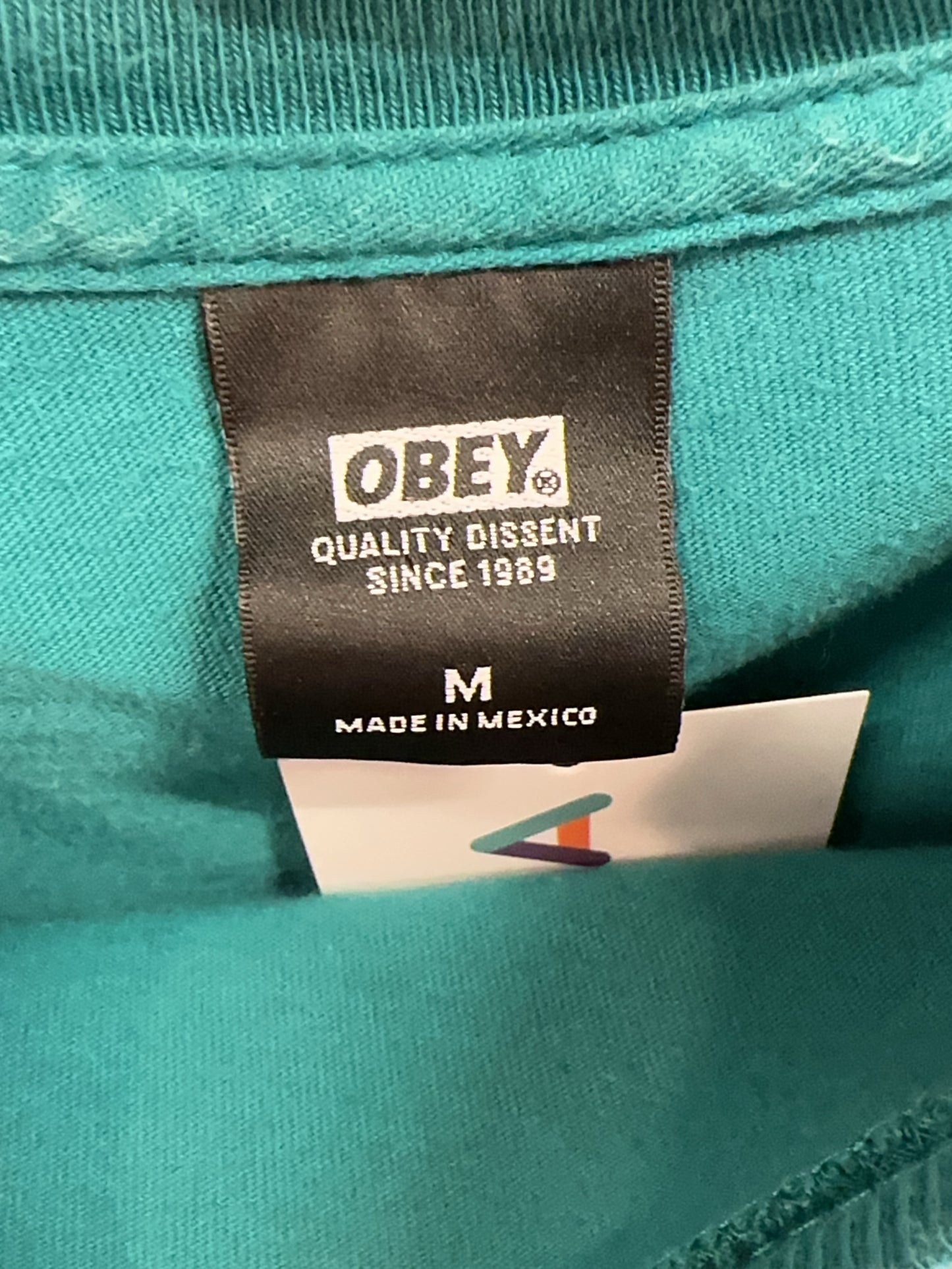 M - Obey T-shirt