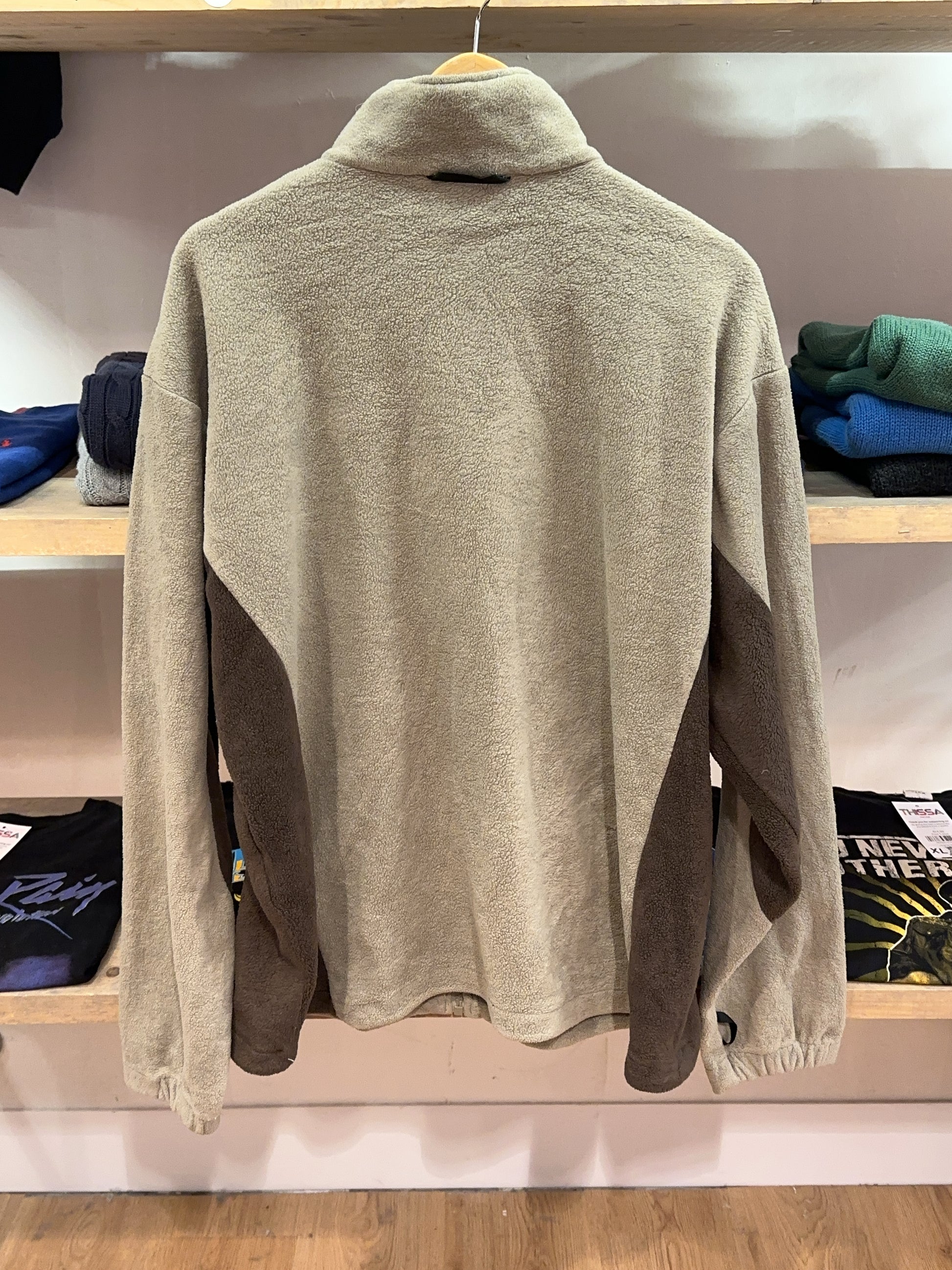 L - Columbia Fleece Jacket
