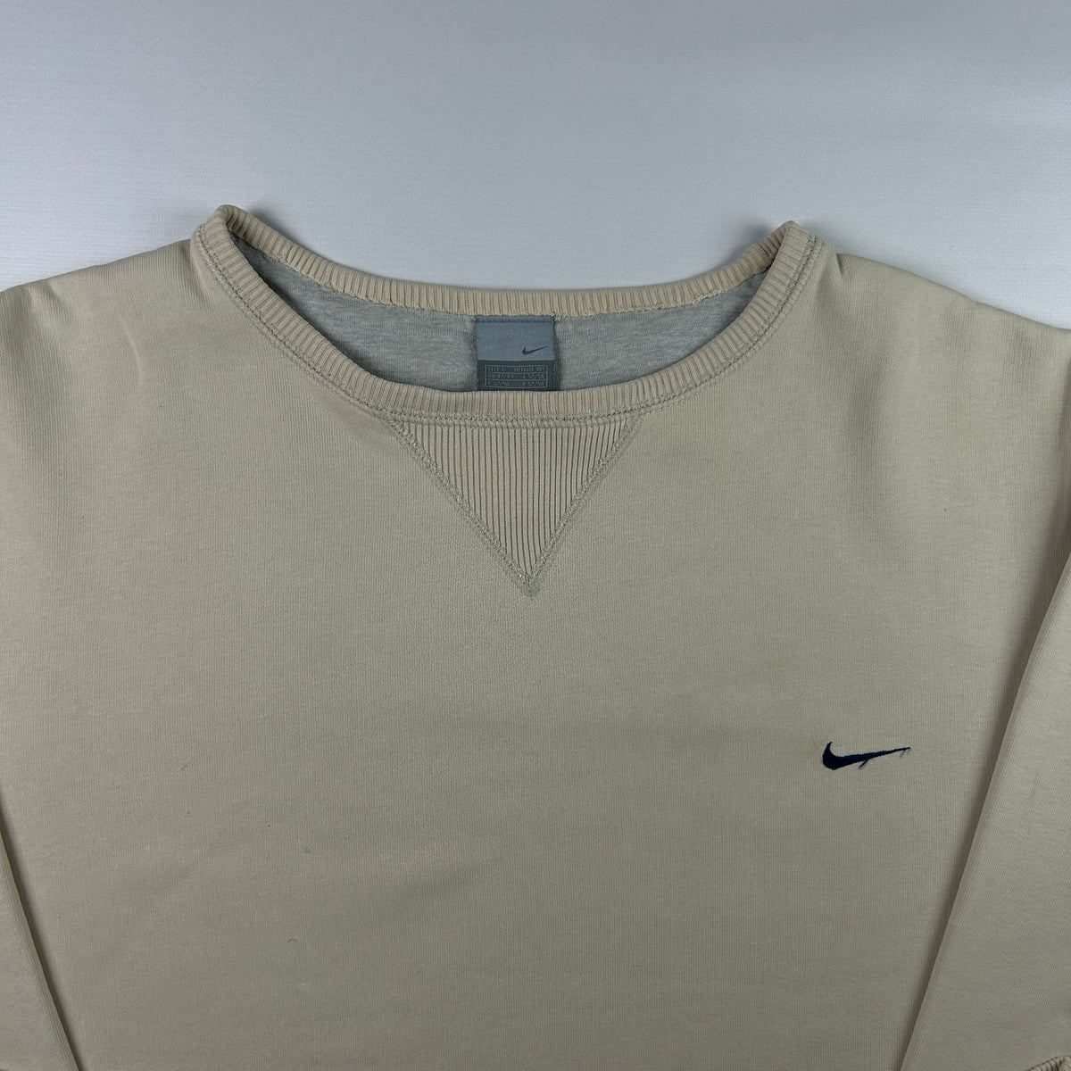 L - Vintage 2000's Nike Sweatshirt