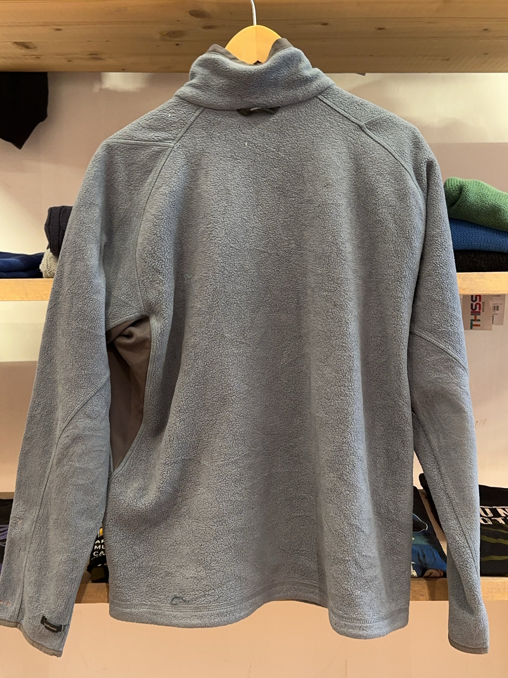 L - Columbia Fleece Jacket