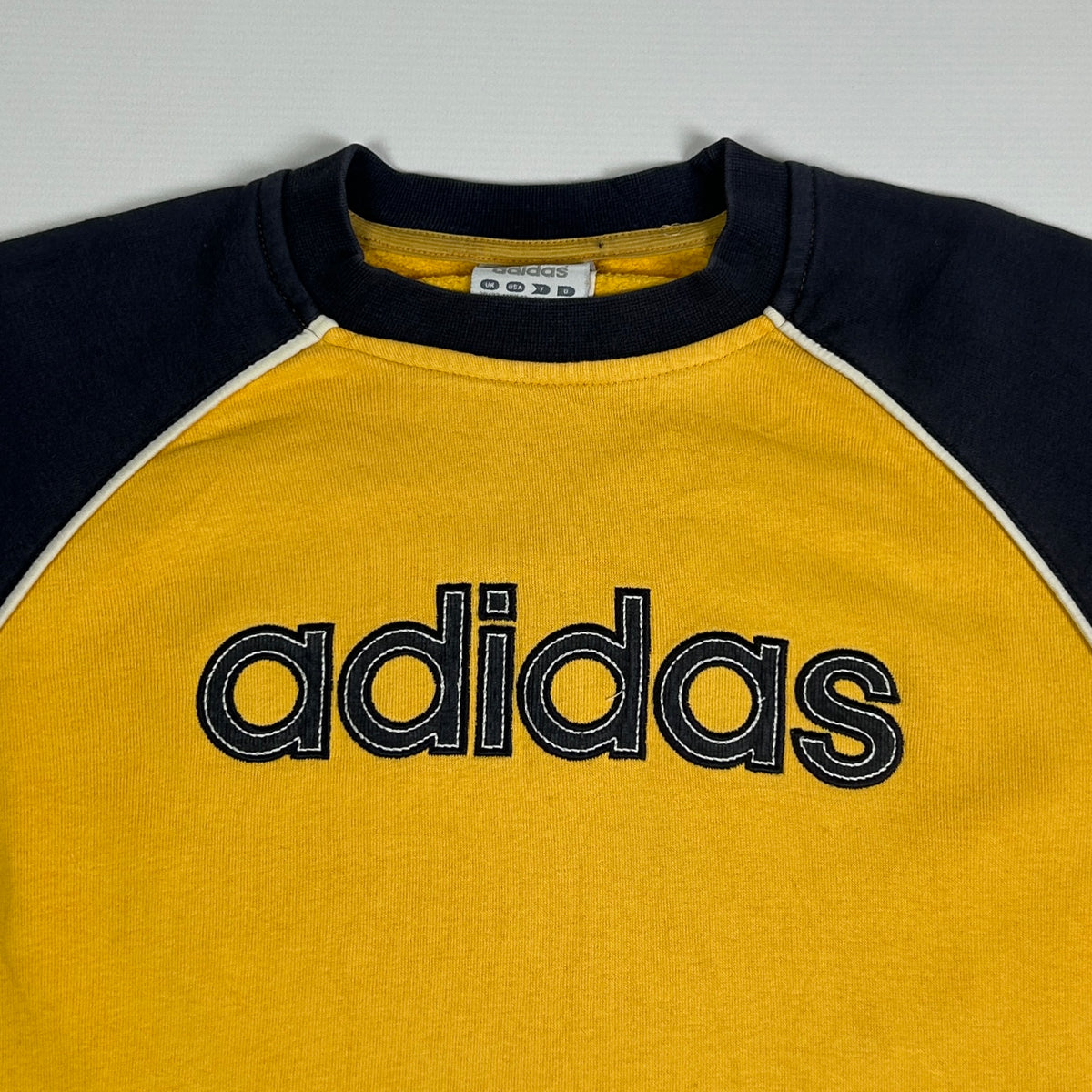 XS - Vintage 2000's Adidas Sweatshirt