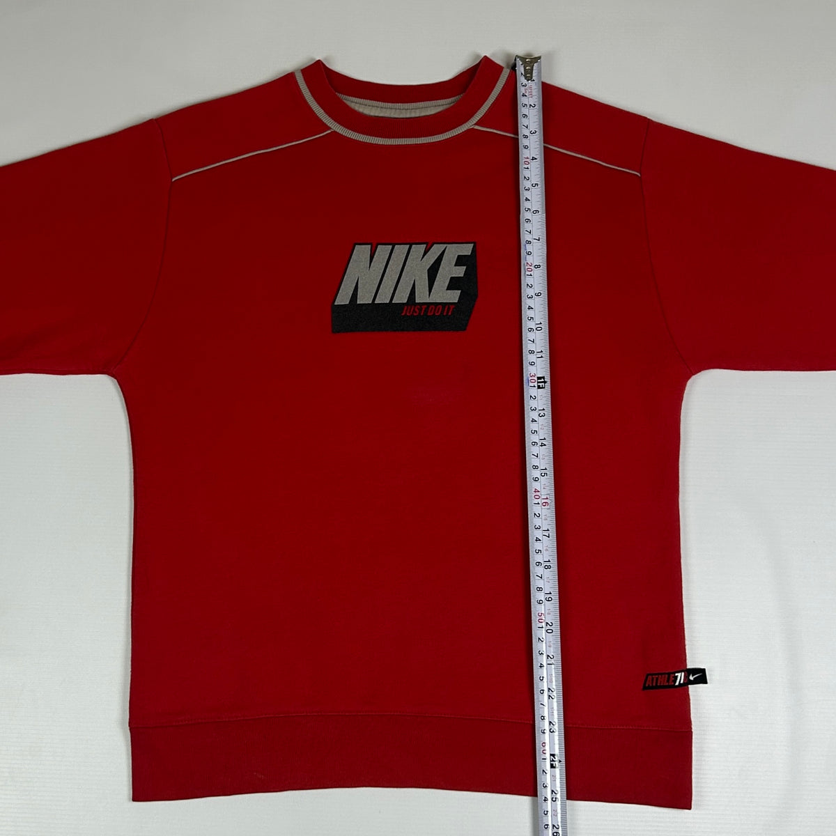 XS - Vintage 2000's Nike Sweatshirt