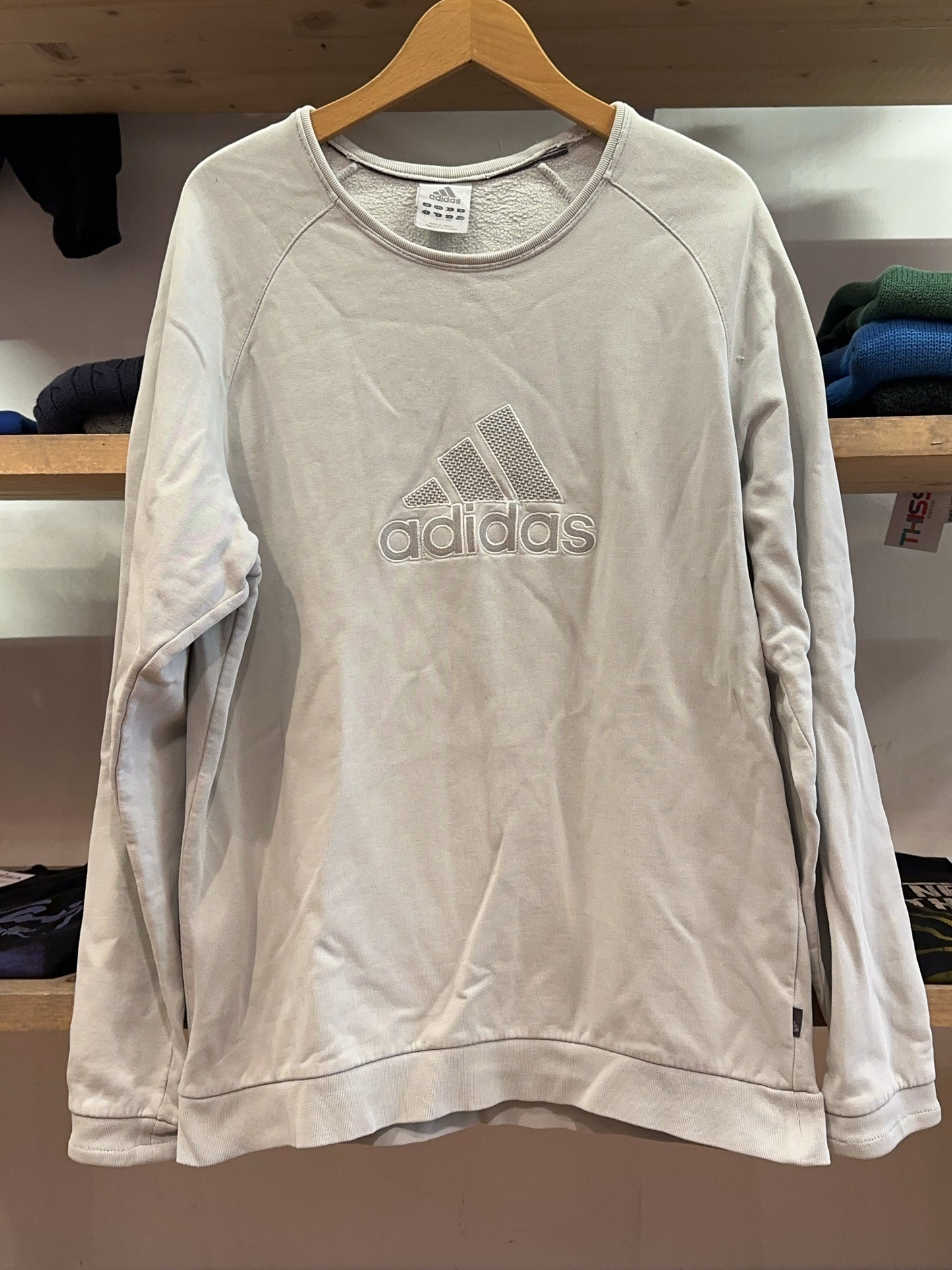 L - Vintage 2000's Adidas Sweatshirt
