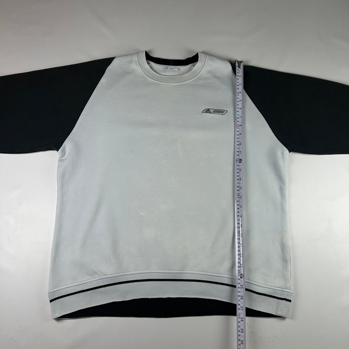 XL - Vintage 2000's Adidas Sweatshirt