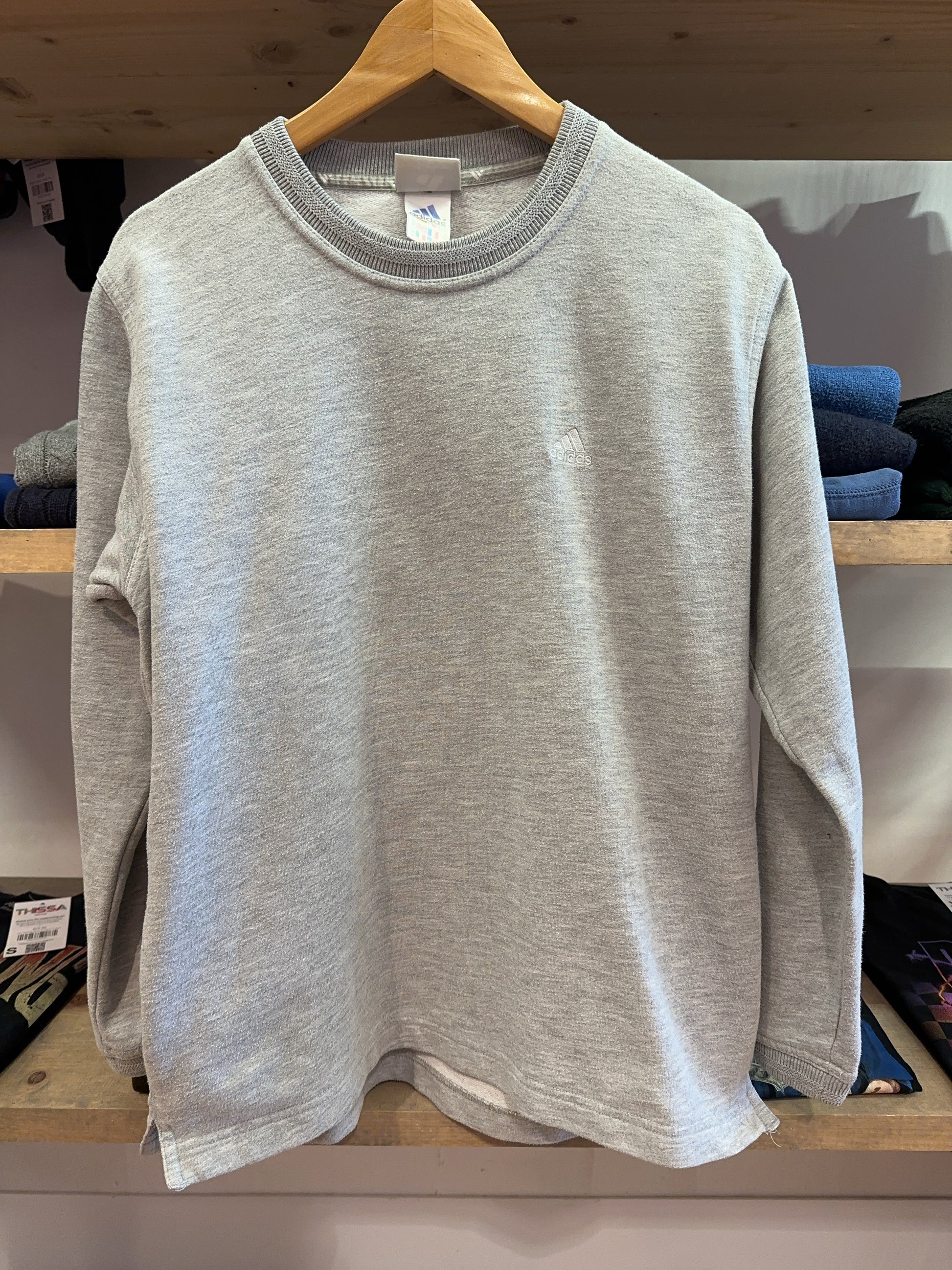 Vintage 2000's Adidas Sweatshirt - M