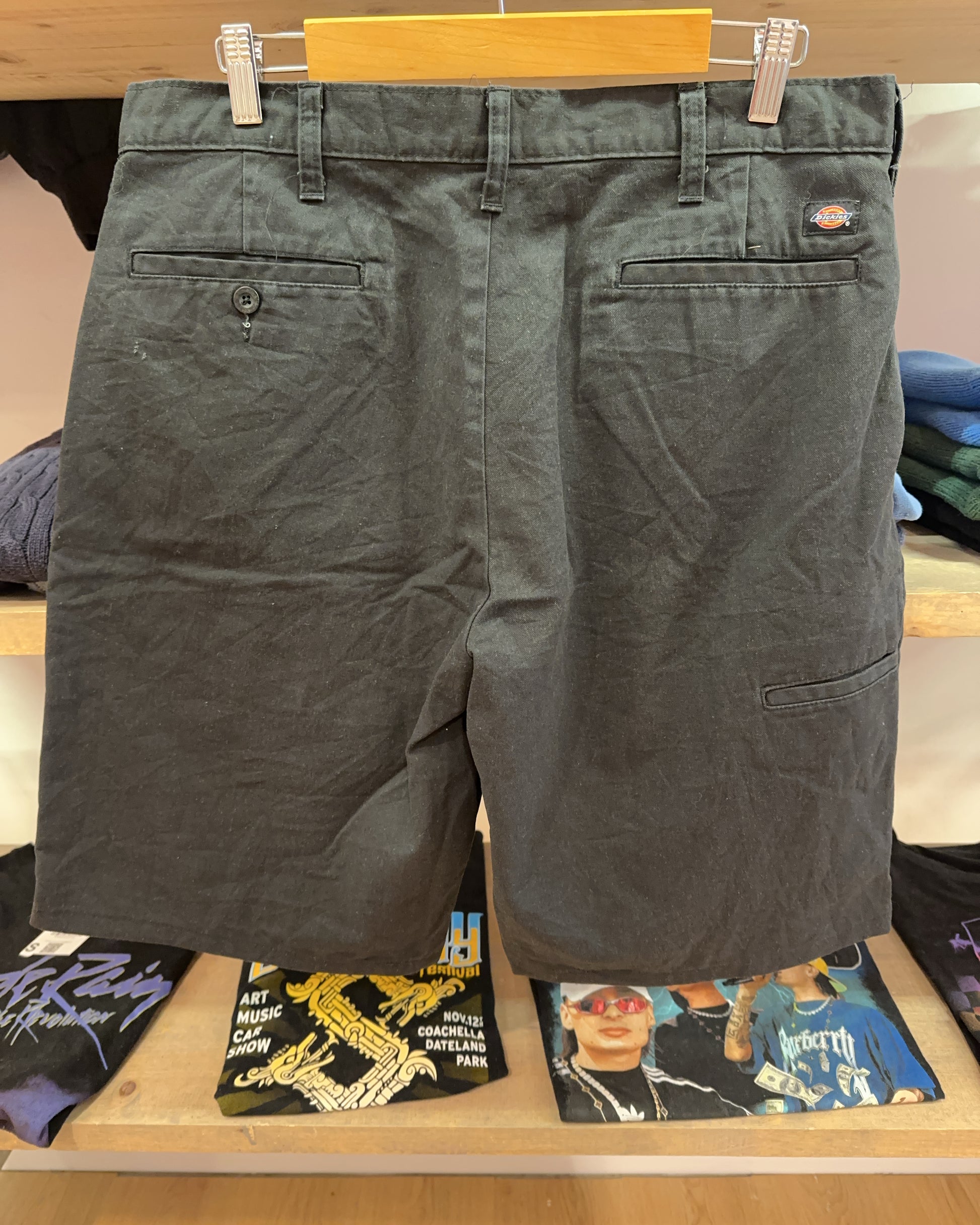34 - Dickies Shorts
