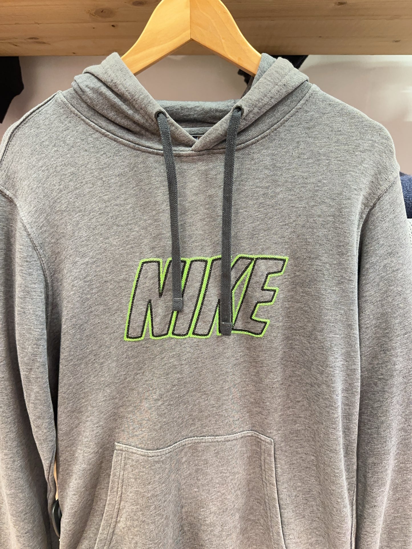 Nike Hoodie - M